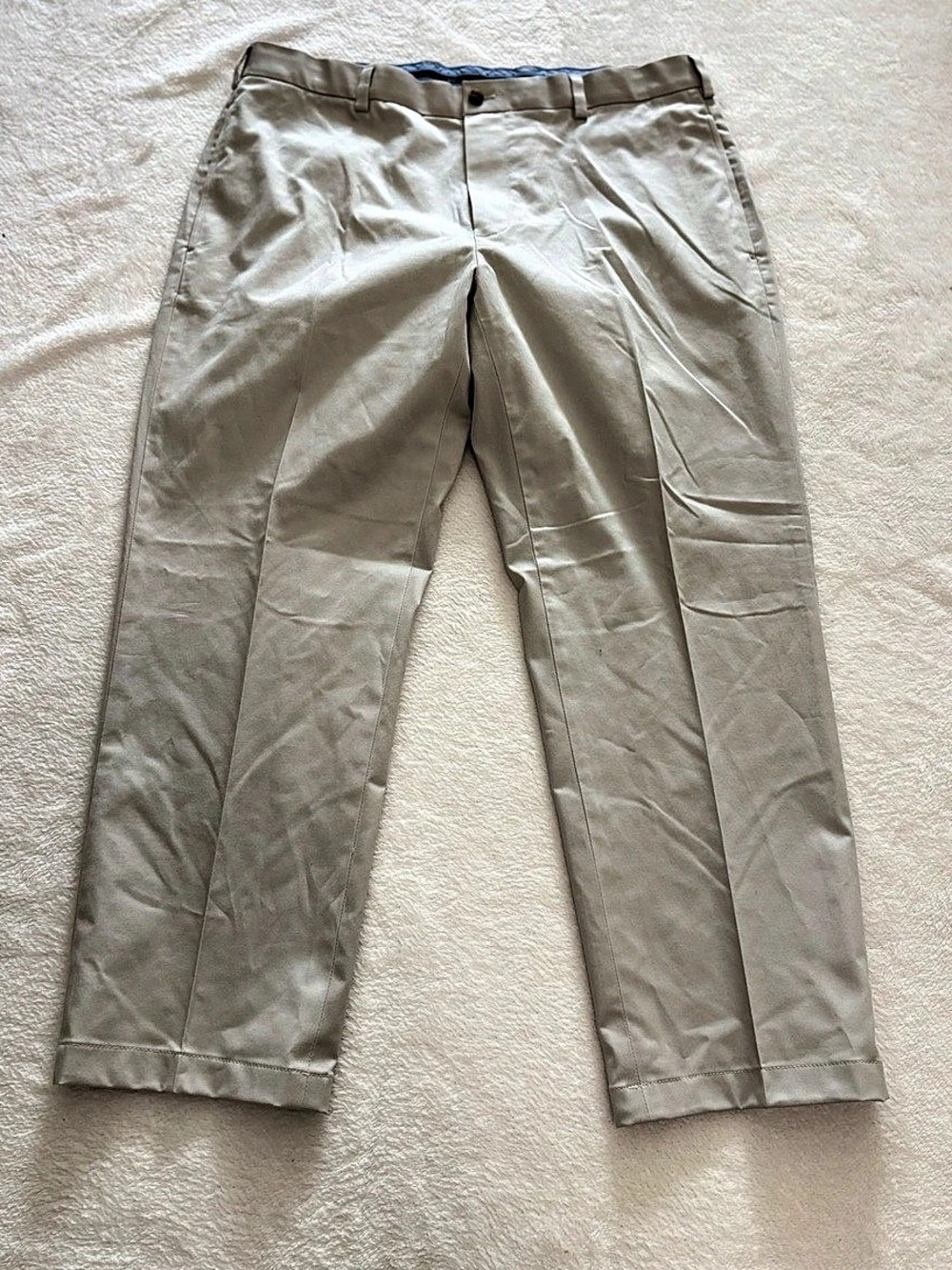 Brooks Brothers Light Weight Advantage Chino Clark Fit Beige Waist 38/L32